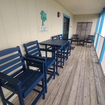 Beautiful 3 Bedroom Beachfront Condo 海湾海岸 外观 照片